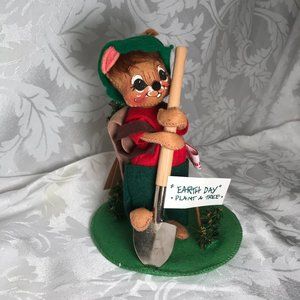 Earth Day Mouse - April 22